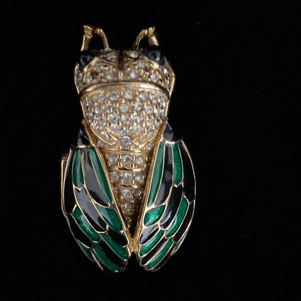 Vintage Cicada Brooch Gold Tone Rhinestones With Green and Black Enamel Wings